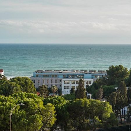 Ocean View Apartment - Pool And Sea View & Albufeira Center Luaran gambar
