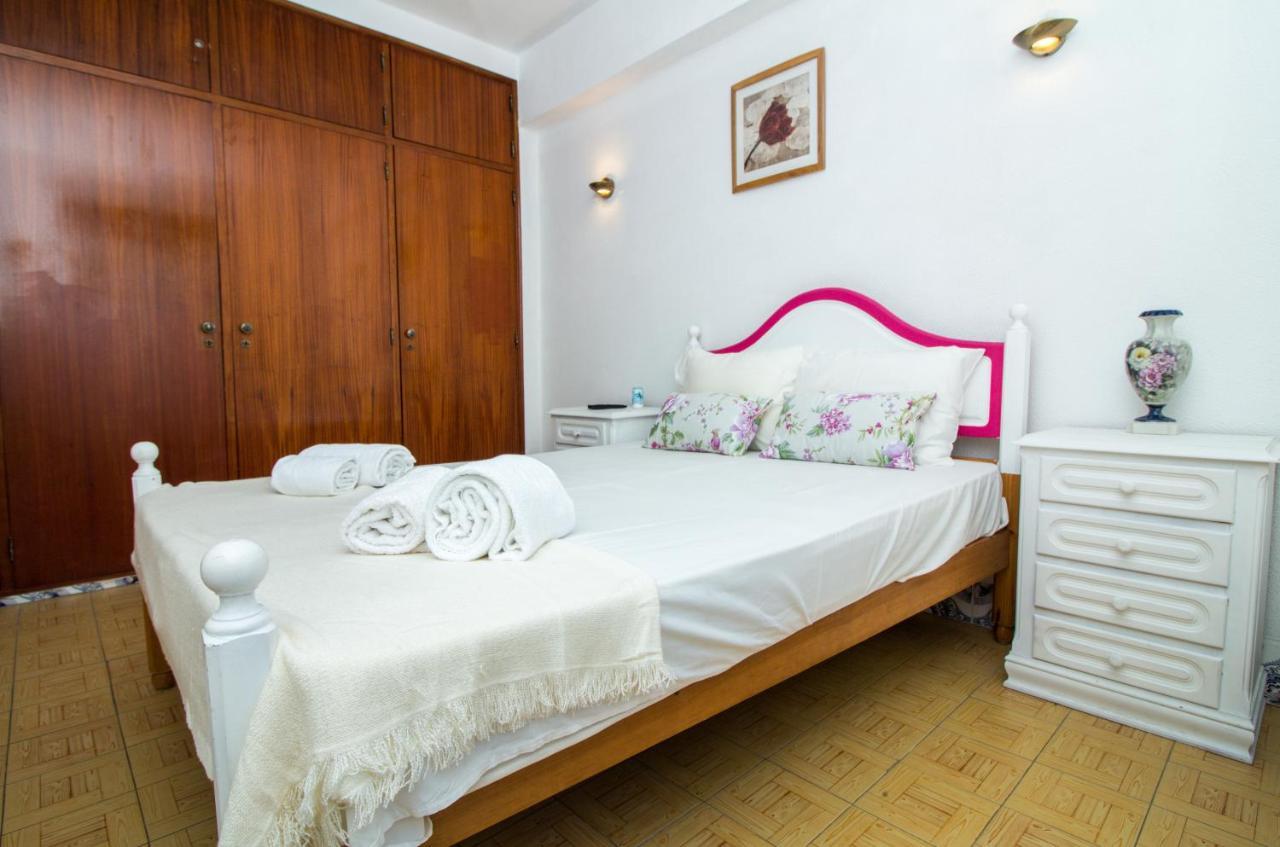 Ocean View Apartment - Pool And Sea View & Albufeira Center Luaran gambar